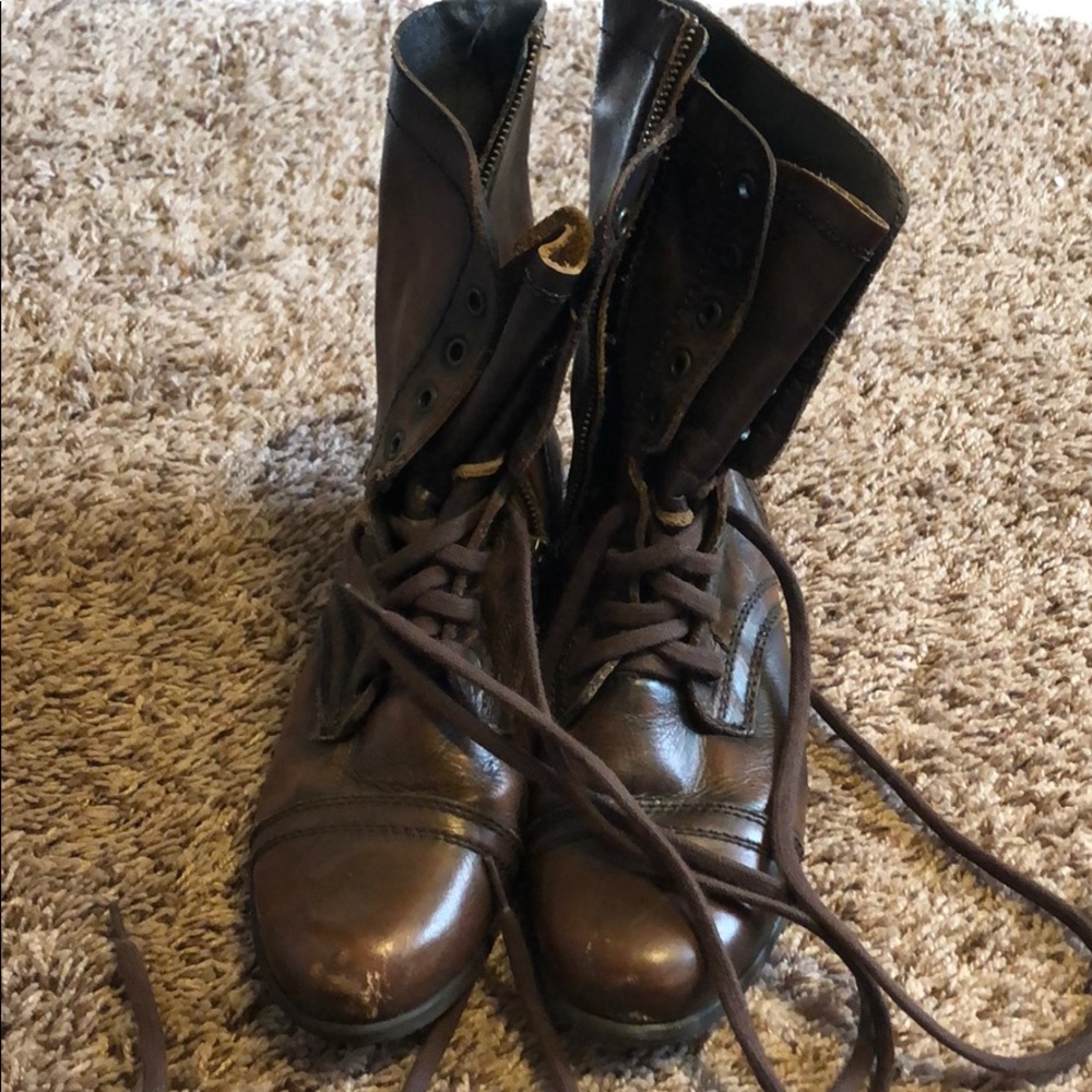 Steve Madden boots